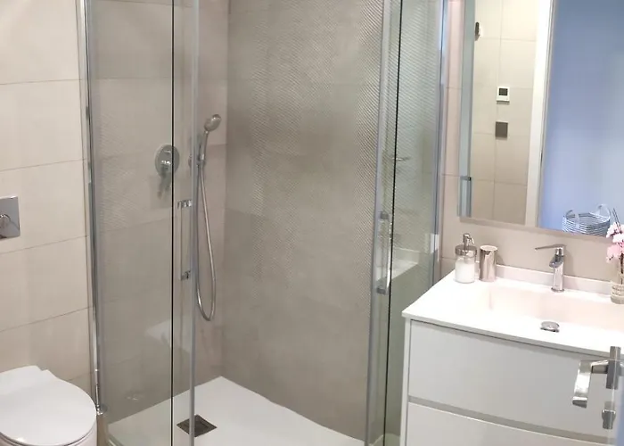 5* Apt, Location, Playa San Juan, Heated Pool Apartment Alicante